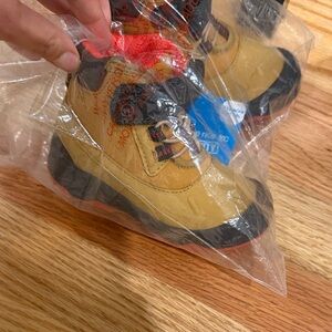 Stride Rite Toddler Winter Boot - sz 6